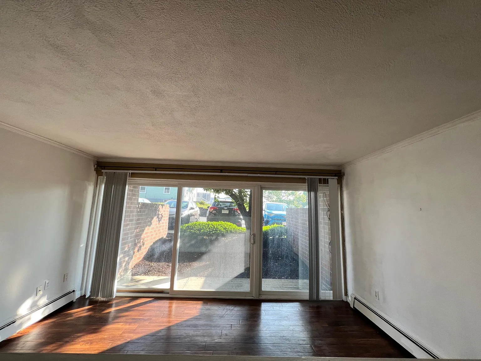 115 Walnut St — Photo 3