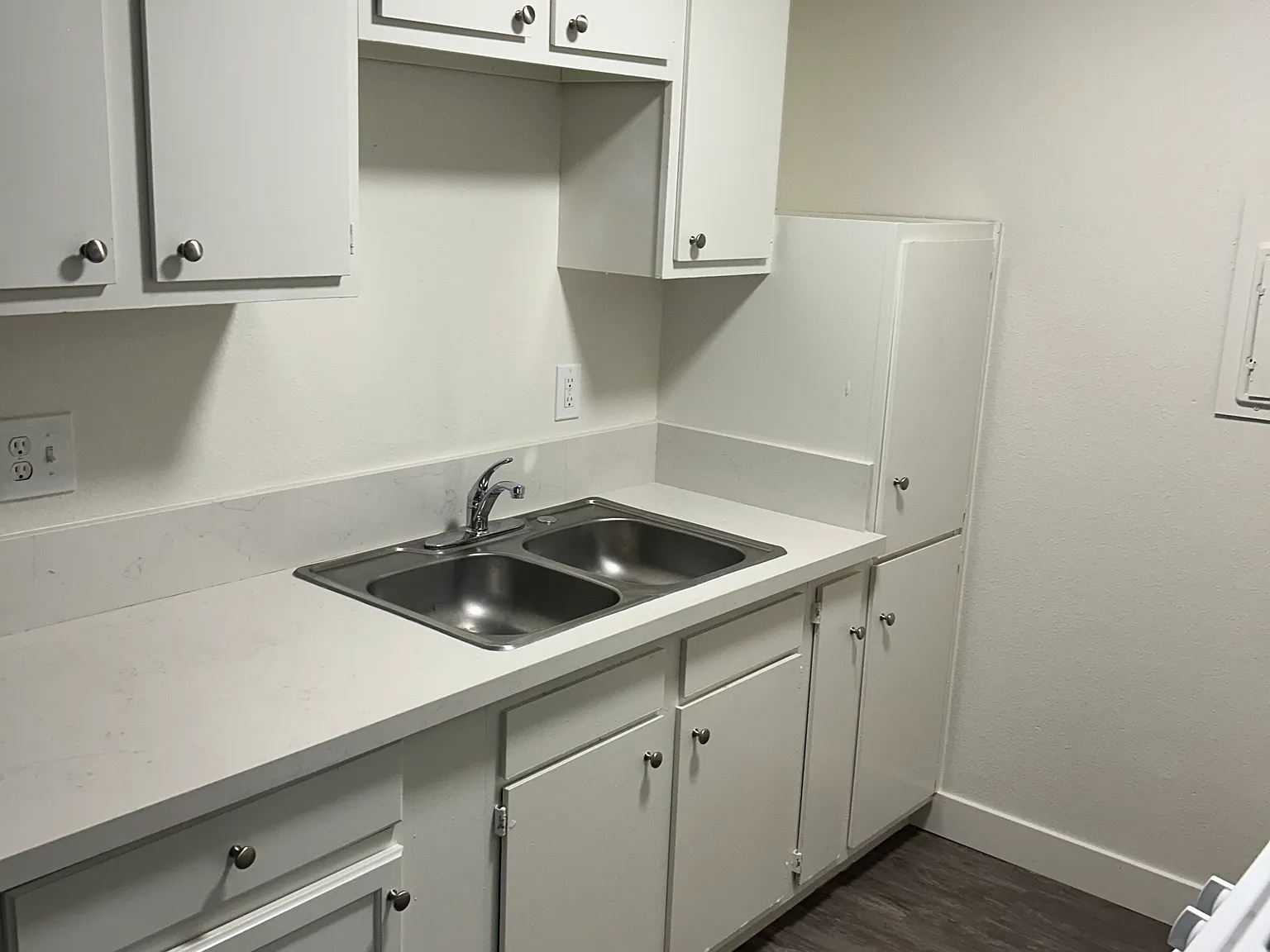 134 S Pritchard Ave — Photo 4