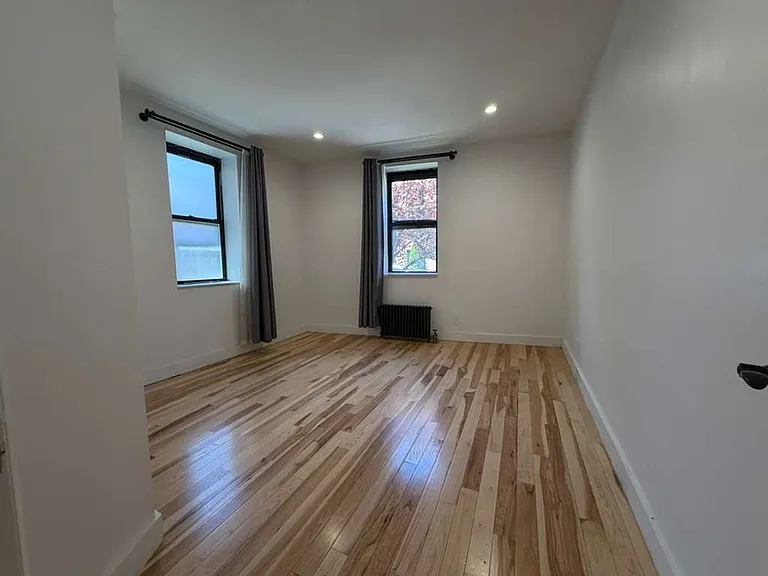 312 Main St #1H — Photo 4