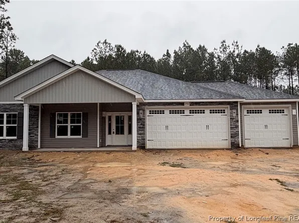 2936 Calloway Rd, Raeford, NC 28376