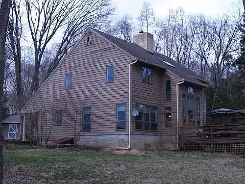 358 Cafferty Rd photo 1