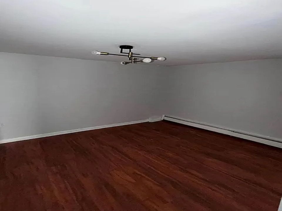 2nd image of 50 Parkhurst St Floor 1