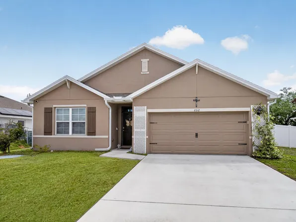 652 SW Sareta Avenue, Port St Lucie, FL 34953