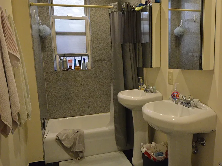 108 Peterborough St #11 — Photo 17