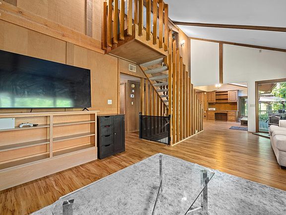 4th image of 41180 Butternut Ridge Rd