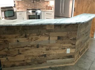 2742 Dickens Place Dr, Southaven, MS 38671