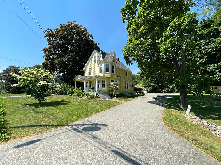 178 Sea Rd — Photo 2