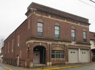 405 N Pennsylvania Ave, Apollo, PA 15613