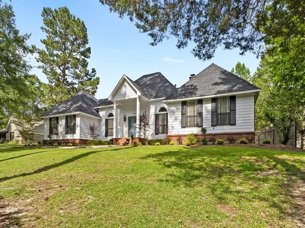 104 Timber Ridge Cir, Waynesboro, MS 39367