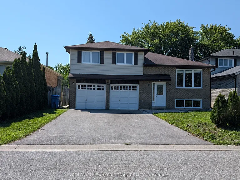 41 Camrose Dr — Photo 30