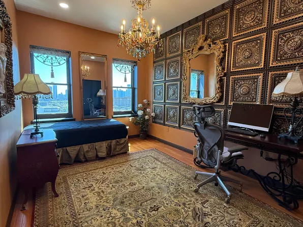 102 Ogden Avenue image 27 of 33