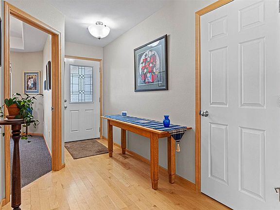 4th image of 103 Eversull Ln