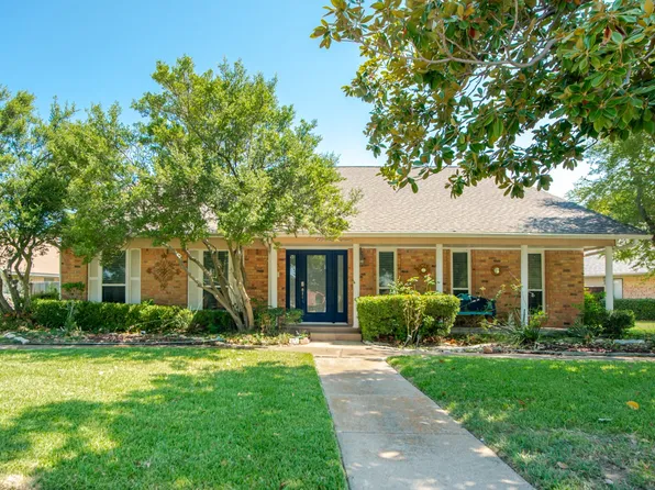 5418 Barcelona Dr, Garland, TX 75043