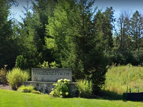 6749 South PRAIRIEWOOD LANE #6751, Franklin, WI 53132