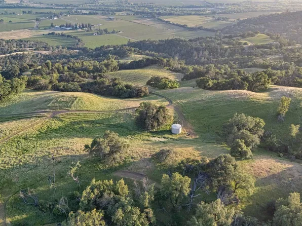 21350 River Road, Geyserville, CA 95441