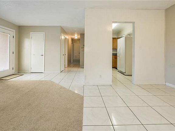 5th image of 809 Coldwater Dr