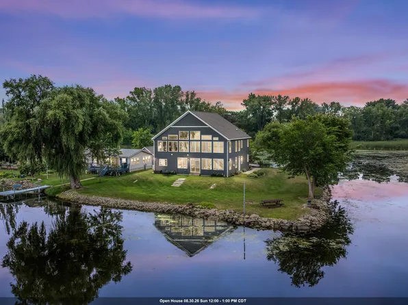 6392 Lakeshore Rd, Winneconne, WI 54986