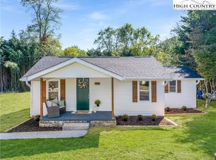 90 Camp Branch Rd, Waynesville, NC 28786