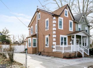 408 W 3rd St, Palmyra, NJ 08065