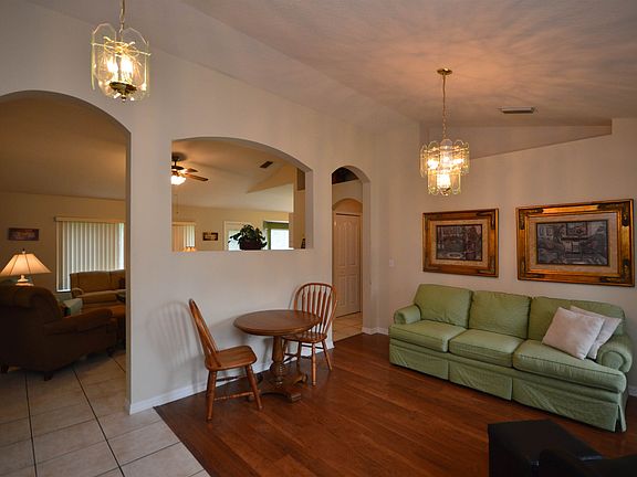 2nd image of 3077 Boxelder St