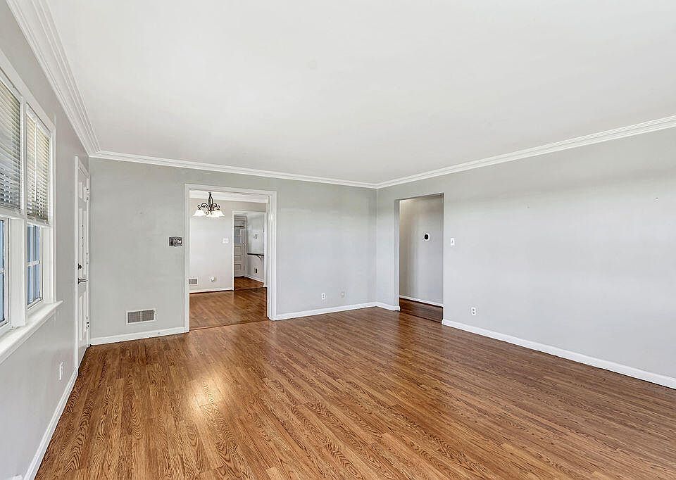 6707 Murnan Rd, Cold Spring, KY 41076 | Zillow