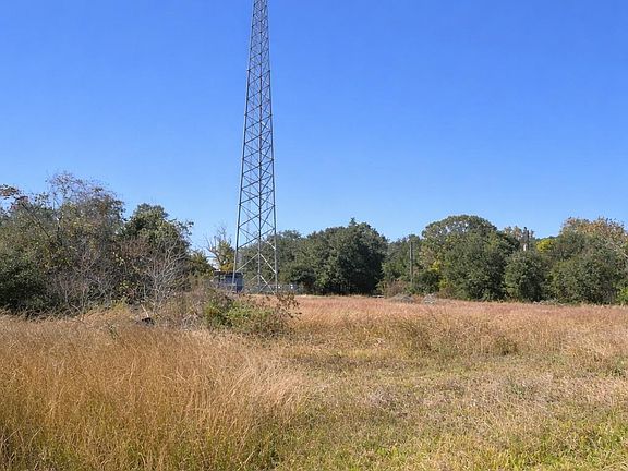 4th image of 16121 Hudson Rd