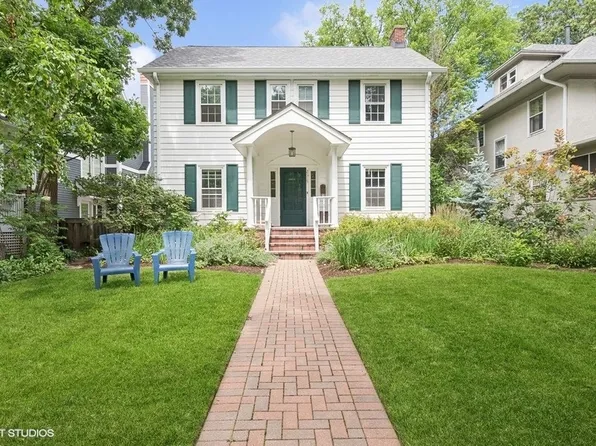 2615 Harrison St, Evanston, IL 60201