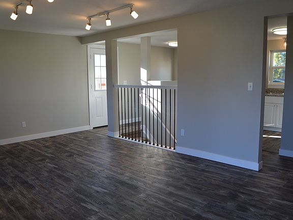 2nd image of 505 W Virginia Pl