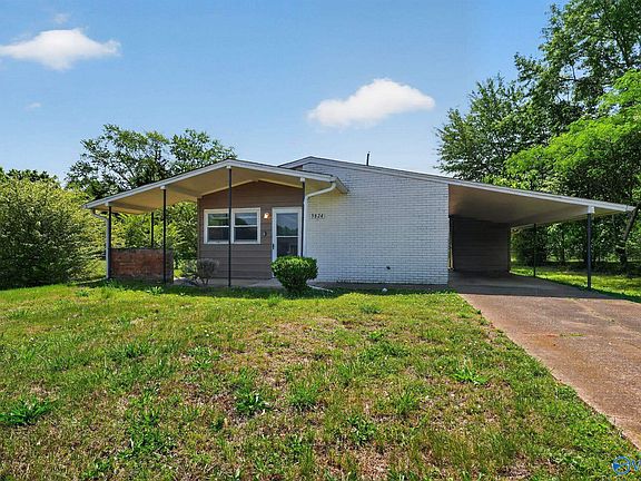4th image of 3824 Crane Dr NE