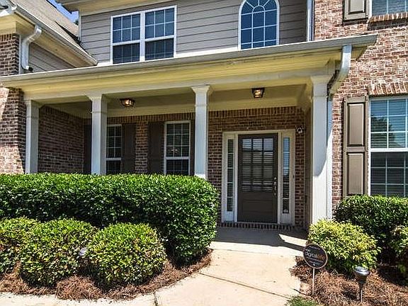 2nd image of 3839 Wood Hollow Way