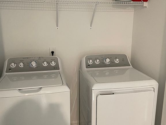 2nd image of 3554 Davenport Creek Ct