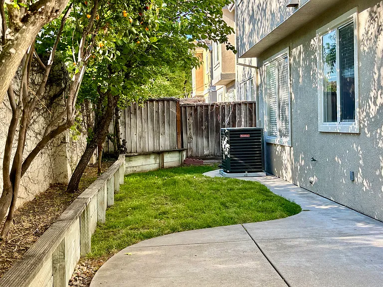 5780 Idlewood St — Photo 15