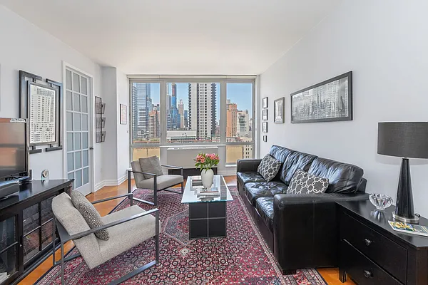 Rented by Compass | media 46