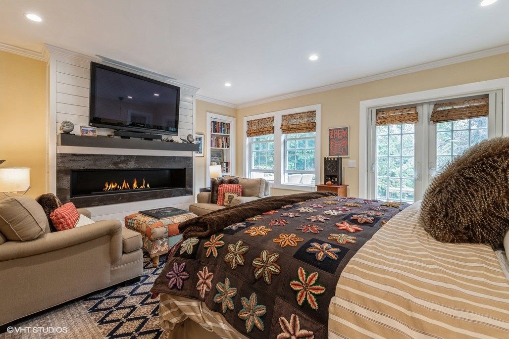  First Floor primary with sitting