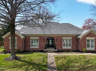 908 Lodge Hill Rd, Louisville, KY 40223