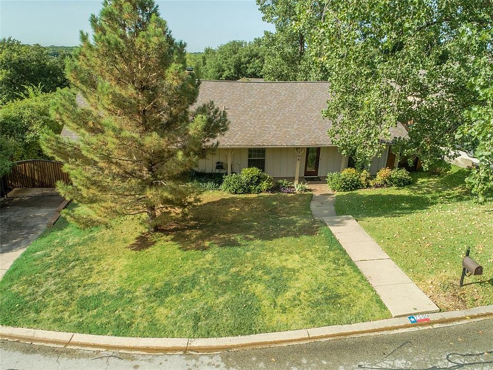 1st image of 7509 Westwind Ct