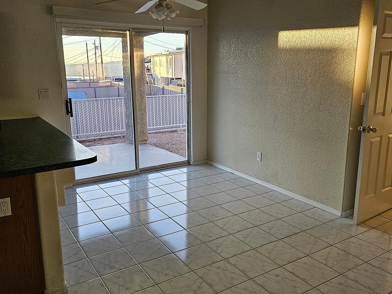 2 bed, 1132 sqft, $1,550 — Photo 4