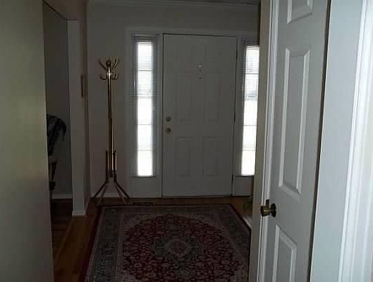 5th image of 510 Birchwood Ct