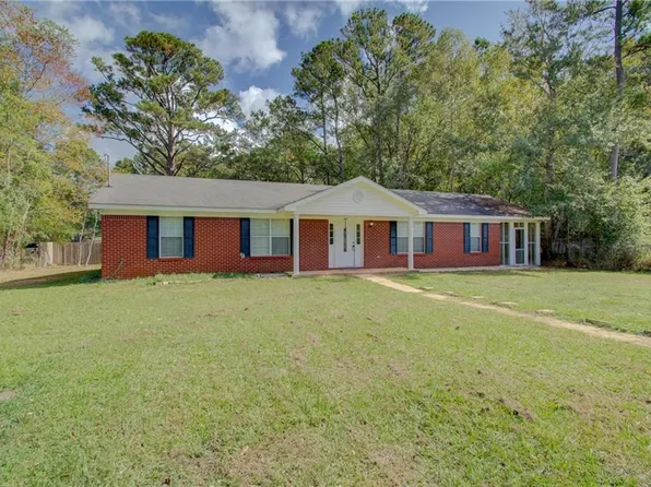13915 S Sprinkle Ave, Bayou La Batre, AL 36509