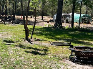 117 Doby Rd, FLORAHOME, FL 32140