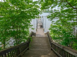 11 Poplar Grove Ave, Aberdeen, MD 21001
