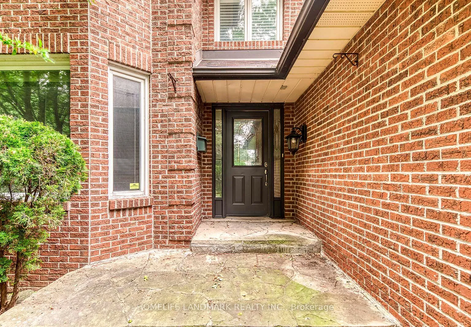 4 bed, $5,500 — Photo 2