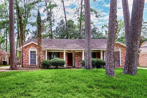 25403 Lynbriar Ln Photo 1