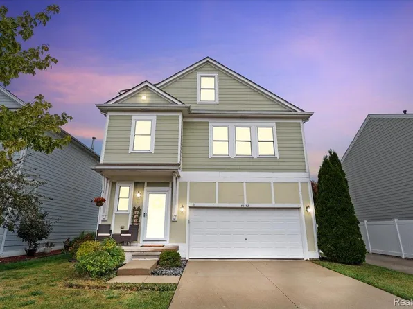 50462 Theodore Ln, Chesterfield, MI 48051