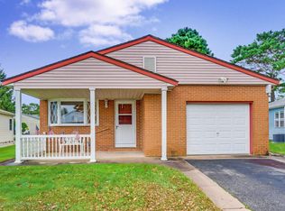 32 La Dunette Dr, Toms River, NJ 08757