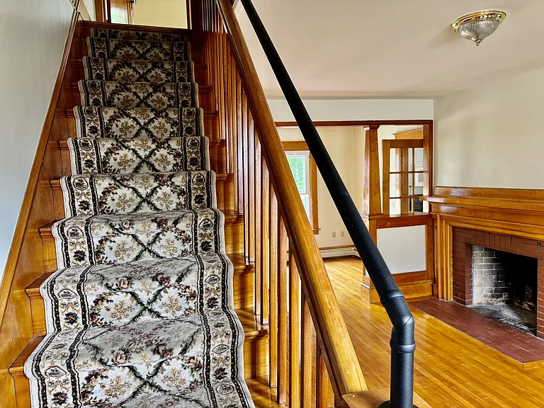 131 Orange St #1 — Photo 16