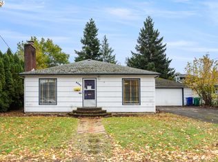 8730 NE Davis St, Portland, OR 97220