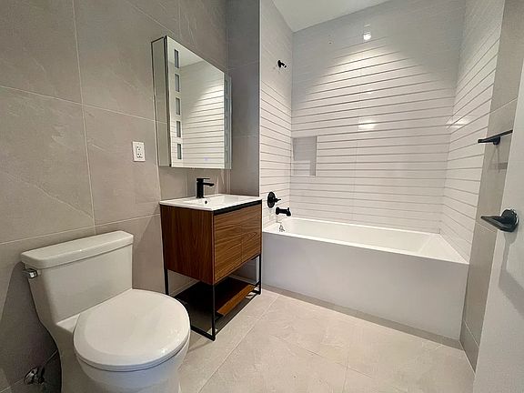 5th image of 333 Linden Blvd #6S
