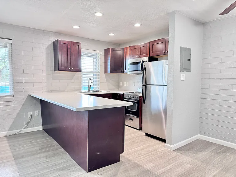 2530 N 3rd St #16 — Photo 16
