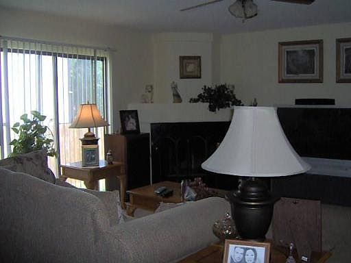 5th image of 8315 LAUREL BEND DR